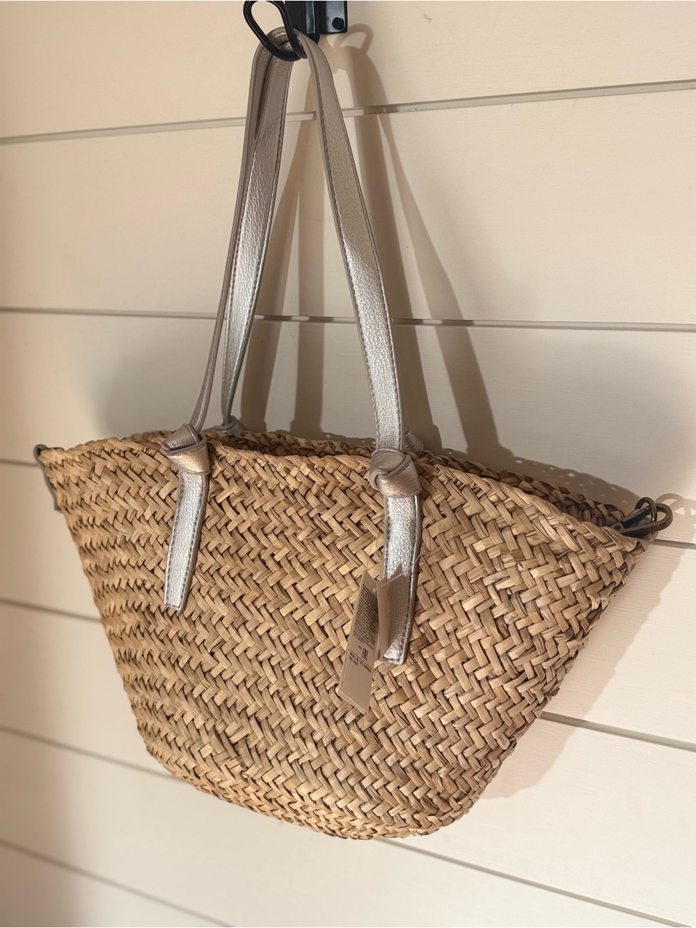 Brand New With Tags Gap Straw Tote With Handles and Shoulder Strap